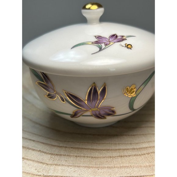Porcelain Lidded Tea Cup or Trinket Dish Floral Butterfly Gold Accents - Picture 7 of 9